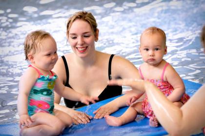 Ouder- en Kindzwemmen, Baby, Zwembad De Hout, Alkmaar, Noord-Holland, Ouders, Vader, Moeder
